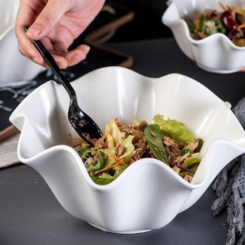 Creative Pure White Ceramic Bowl – Irregular Wave Design for Elegant Serving