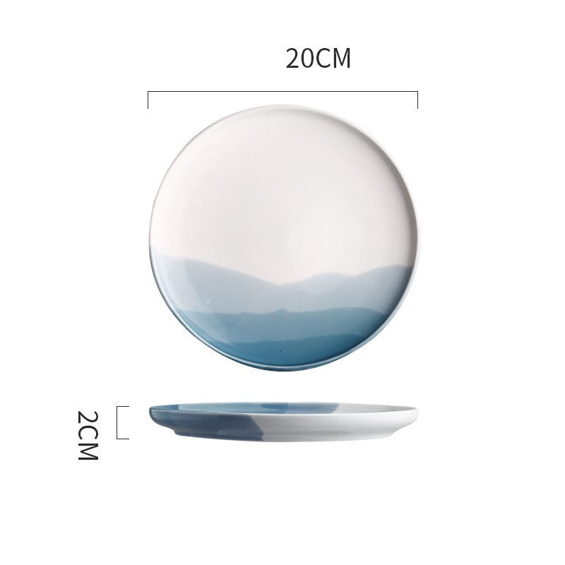 Nordisches Feinporzellan-Essgeschirr – Schüsseln und Teller mit blauem Farbverlauf