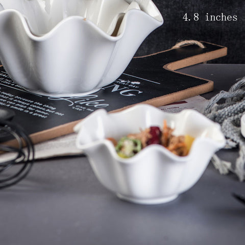 Creative Pure White Ceramic Bowl – Irregular Wave Design for Elegant Serving