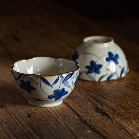 Hand-Painted Blue & White Stoneware Rice Bowl – Retro Underglaze 400 ml