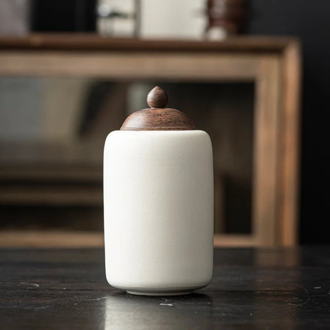 Beige Ceramic Tea Canister – Mild Luxury Retro Glazed Zen Tea Storage Jar