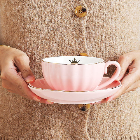 Porcelain Cup & Saucer Set – Scalloped Edge, Gold Rim