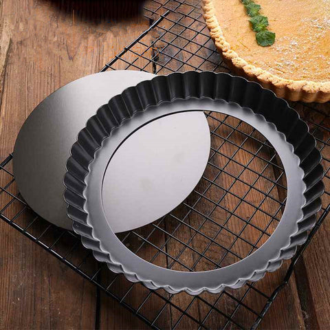 Apple Blossom Tart/Pie Pan — Removable Bottom, Fluted Edge