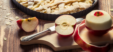 Apple Harvest Season Across America: When & Where to Pick Apples