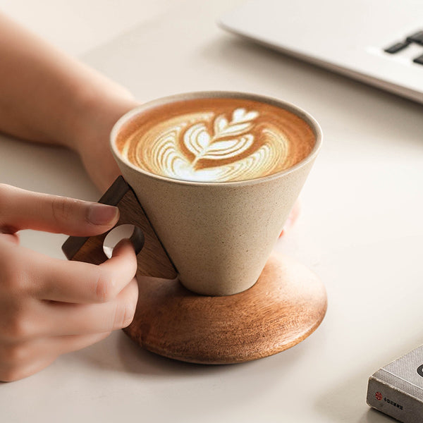 Wudy Kitchen — Ceramic Pour-Over Coffee Dripper with Acacia Wood Base — 250ml