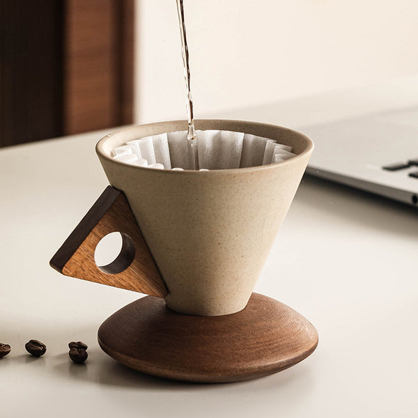 Wudy Kitchen — Ceramic Pour-Over Coffee Dripper with Acacia Wood Base — 250ml