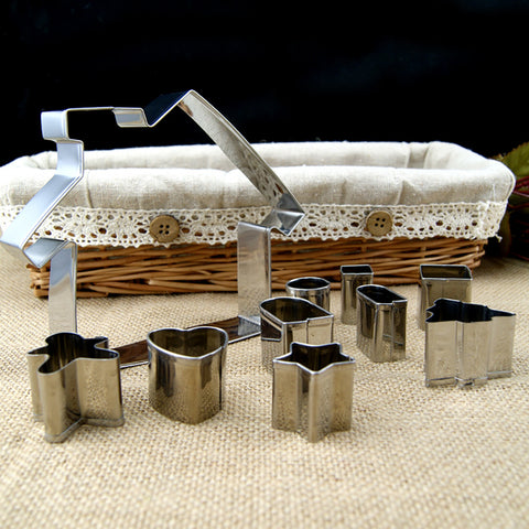 10-Piece Stainless Steel Christmas House Cookie Cutter Set – Holiday Baking Molds