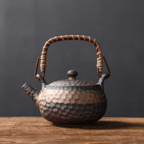 Handcrafted Textured Ceramic Teapot & Warmer Set – Traditional Artisan Collection