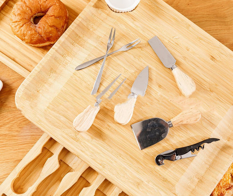 Premium Bamboo Expandable Cheese & Charcuterie Board
