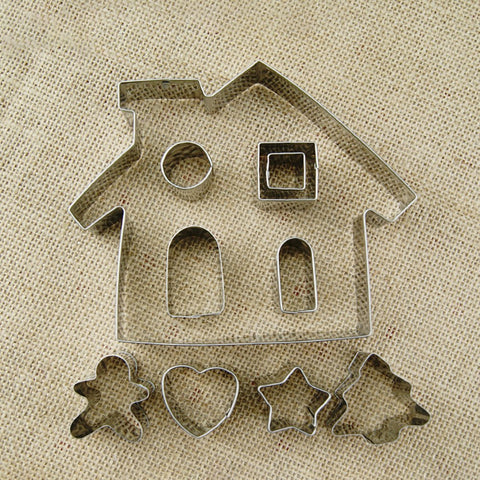 10-Piece Stainless Steel Christmas House Cookie Cutter Set – Holiday Baking Molds
