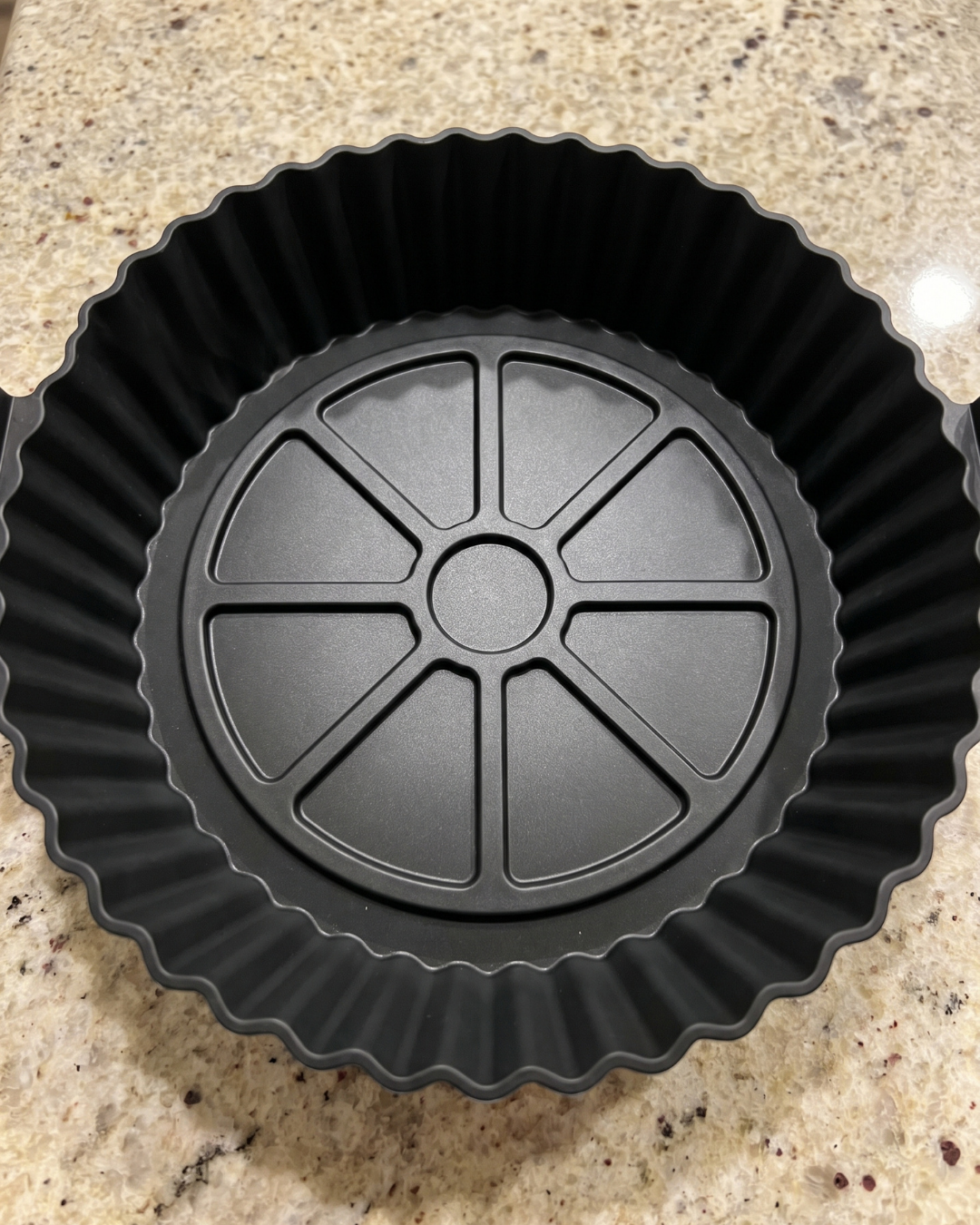 Air Fryer Silicone Liner · 17.5 cm — Wudy Kitchen, image 4