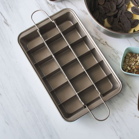 Brownie Baking Pan with Divider – Square Cake & Bread Mold
