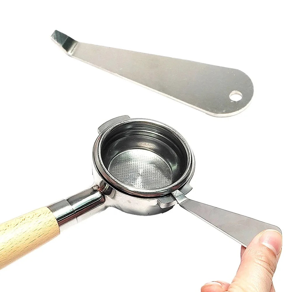 Compact Size Its compact size makes it easy to store and han