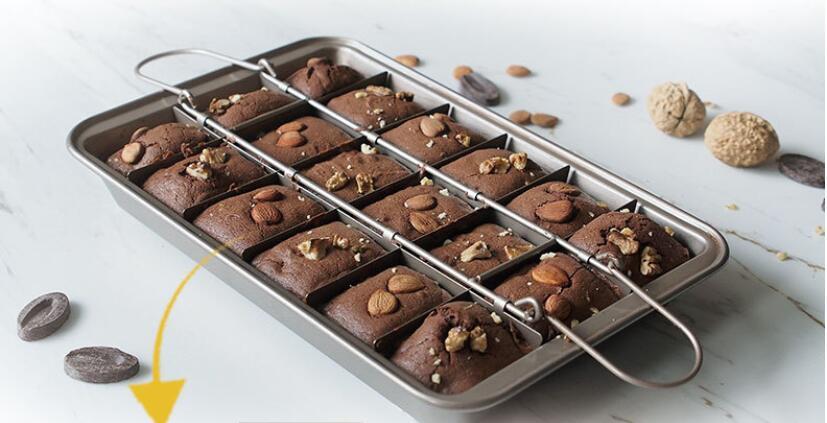 Wudy Non-Stick Brownie Baking Pan | Removable Divider Mold