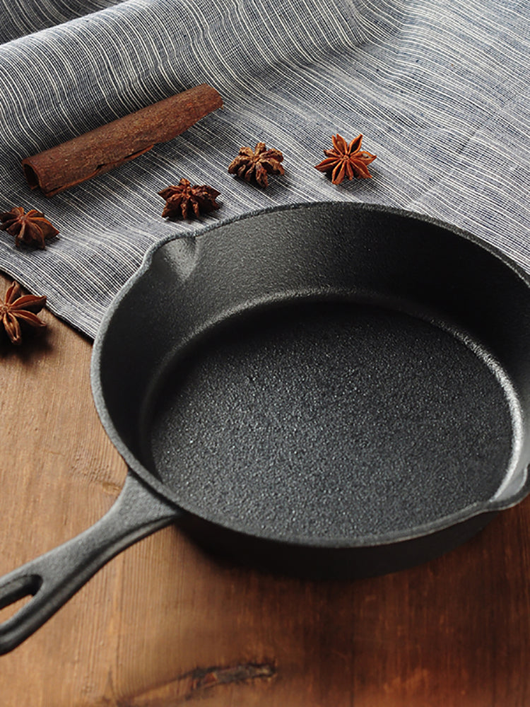 Cast Iron Skillet · Long Handle · 16–24 cm