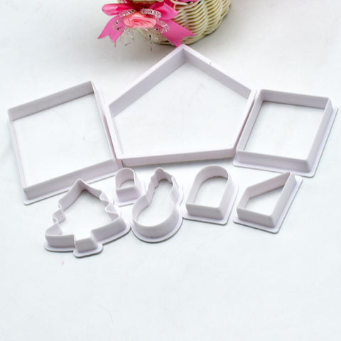 8-Piece Christmas House Cookie Cutter Set – Snowman & Tree Baking Molds