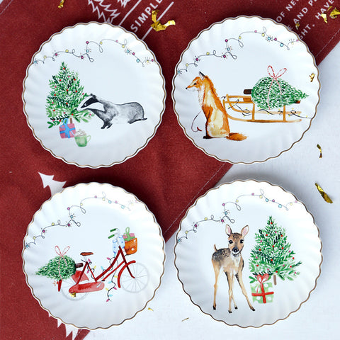 4-Piece Christmas Forest Ceramic Plate Set – Lace Edge Design