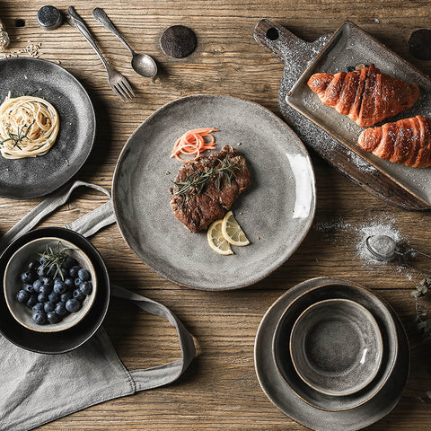 Luxury Porcelain Dinner Plate – Stone Grey Design
