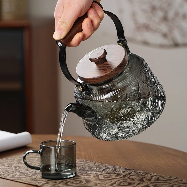 Wudy Kitchen — Heat-Resistant Glass Teapot – Wooden Handle in Transparent & Smoky Gray