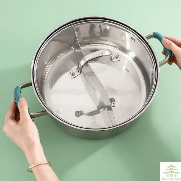 2Pcs Silicone Pan Handle Cover Heat Insulation Assist Handle Holder Grip Sleeve Kitchen Gadgets