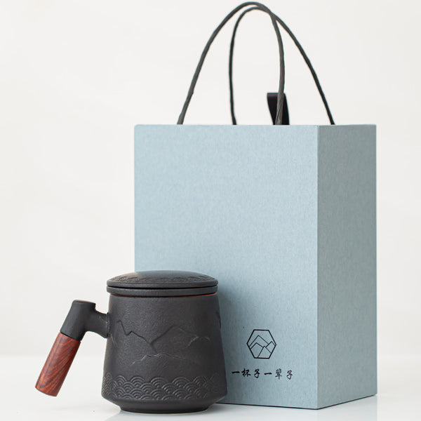 Wudy Kitchen — Japanese-Style Porcelain Mug with Wooden Handle – Premium Gift Box Edition