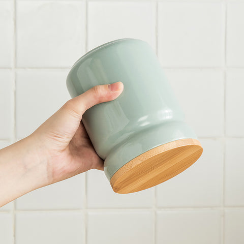 Nordic Ceramic Sealed Food Storage Jar – Airtight Kitchen Container