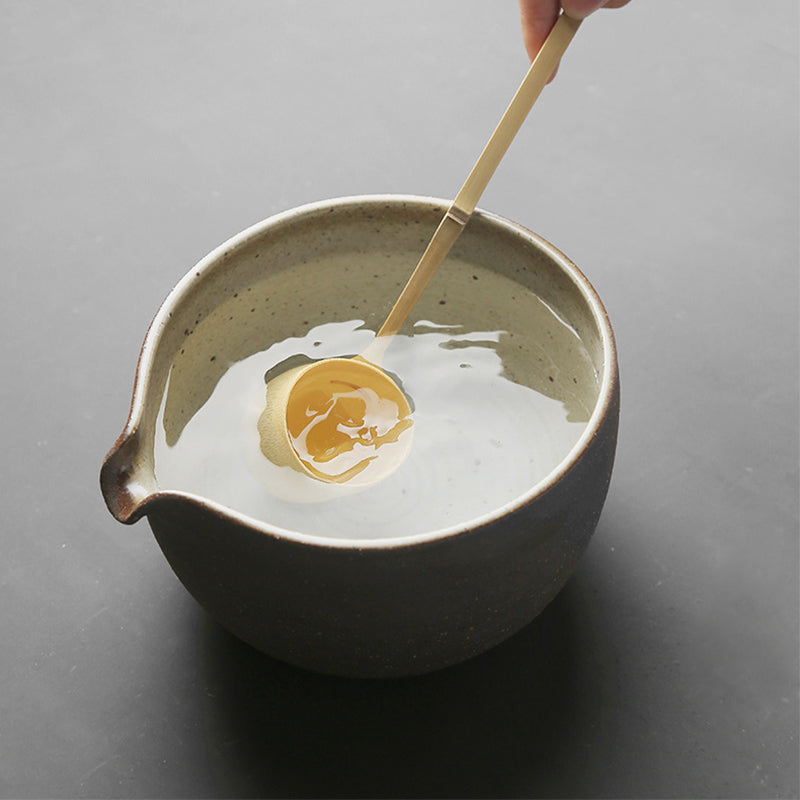 Space for proper whisking