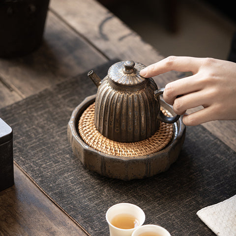 Handmade Ceramic Teapot & Coaster Set – Rustic Japanese Style