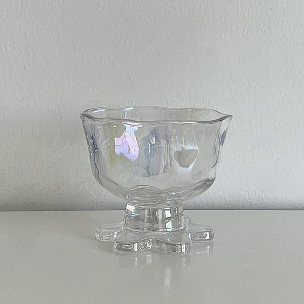 Wudy Kitchen Wudy Bloom Ice Cream Cup — petal-form borosilicate glass, 240ml — lifestyle scene — kitchen setting