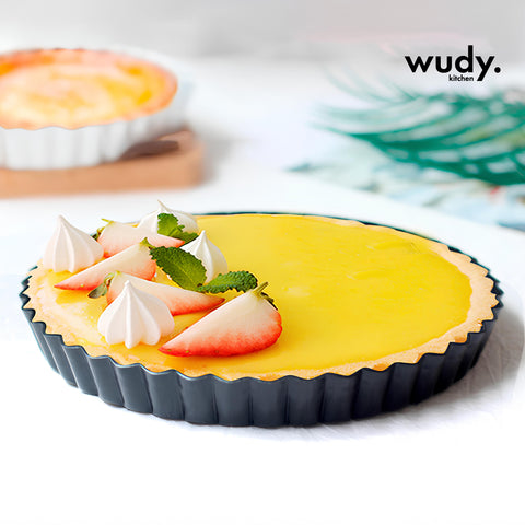 Apple Blossom Tart/Pie Pan — Removable Bottom, Fluted Edge